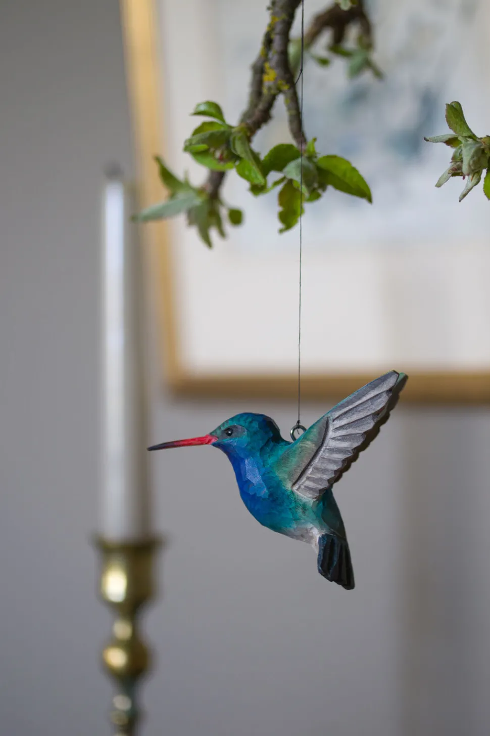 Dekoracja drewniana wisząca kolibry niebieskie