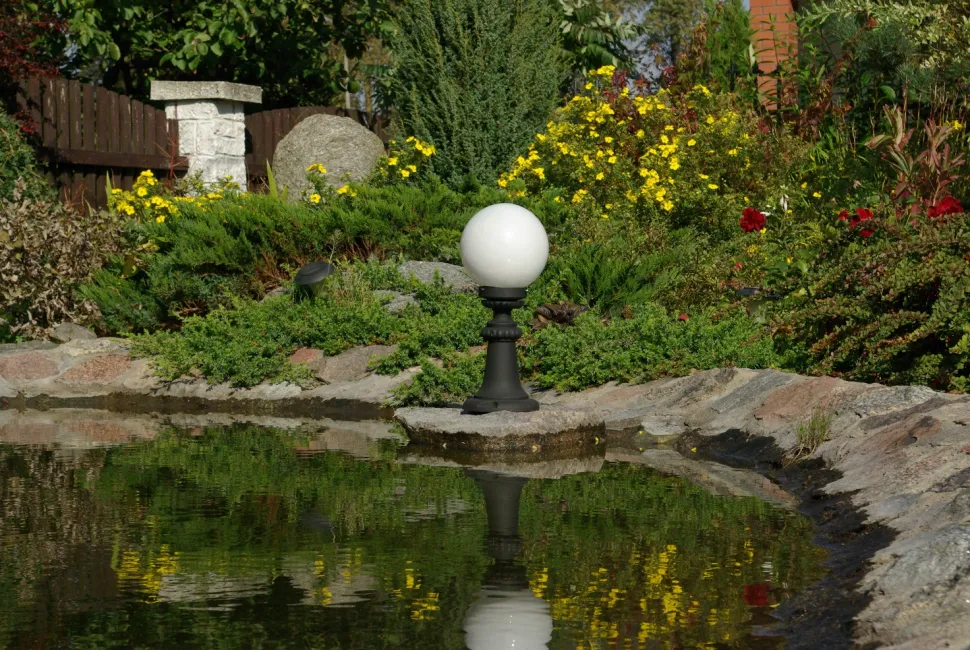 Lampa ogrodowa stojąca kula lampa zewnętrzna żeliwna 20fi