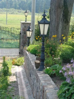 Lampa ogrodowa stojąca lampion lampa zewnętrzna żeliwna 123cm