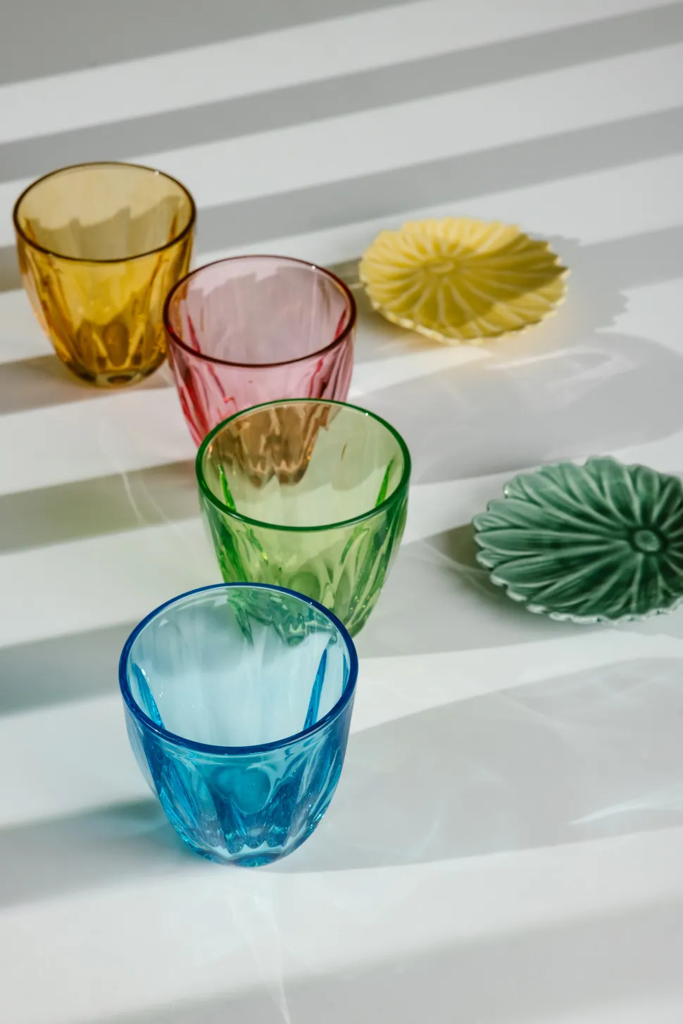 Szklanka Lily komplet 4 szt. szklanki kolorowe 250 ml