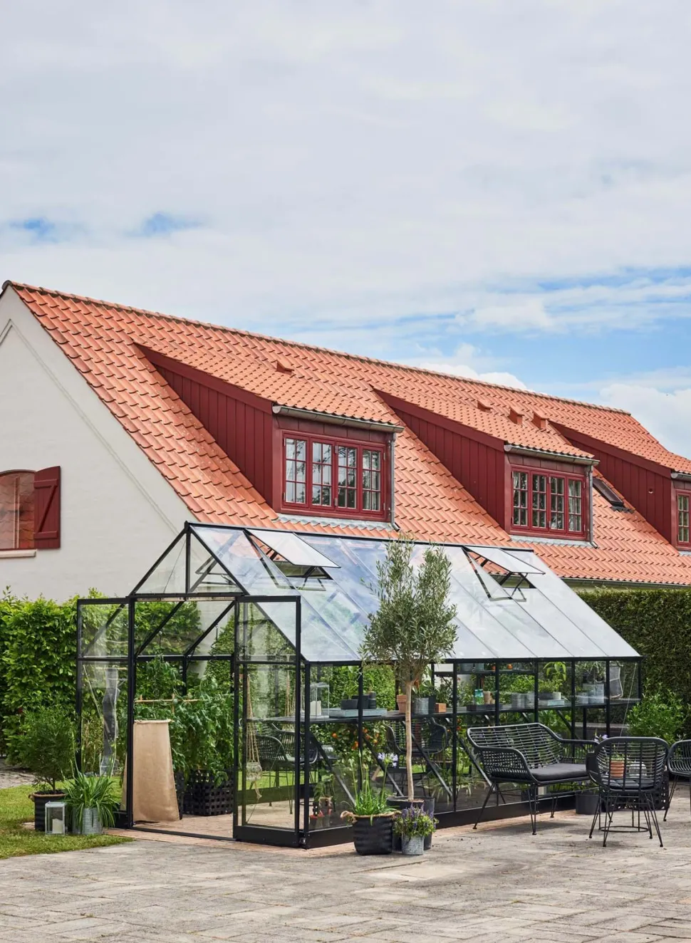 Szklarnia ogrodowa QUBE 816 (13 m2; 4,98 x 2,51x2,46m)