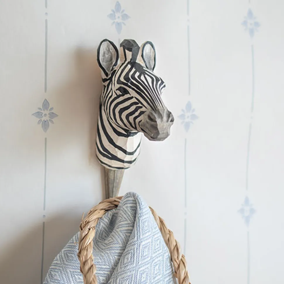 Wieszak drewniany ręcznie robiony zebra