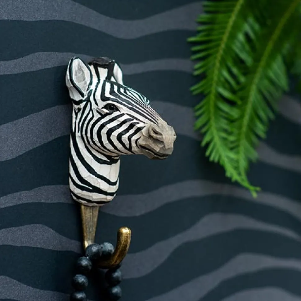 Wieszak drewniany ręcznie robiony zebra